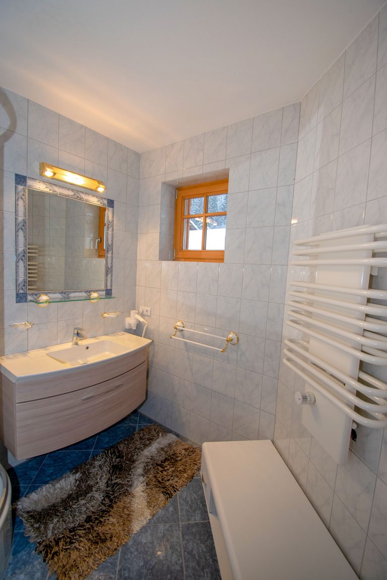 Villa Salza Obergeschoß - extra Badezimmer